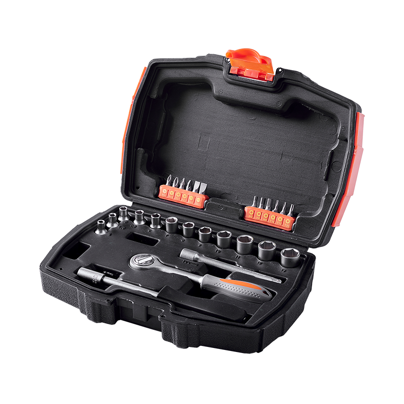 مجموعة أدوات مكونة من 28 قطعة